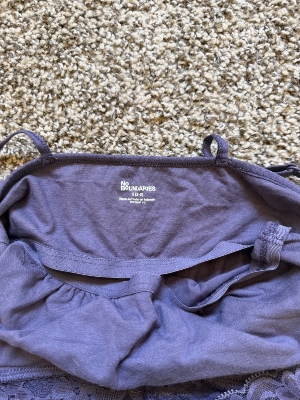 ‼️SOLD ‼️Purple Lace Tank Top - Picture 3 of 3